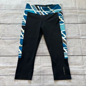 Brooks’ Greenlight Capris Athletic size medium